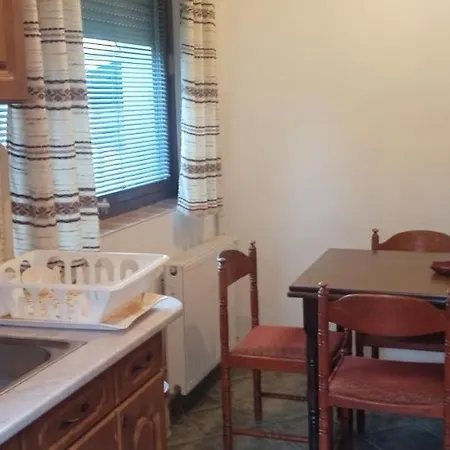 Balatonszemesi Vendeghaz Holiday home *